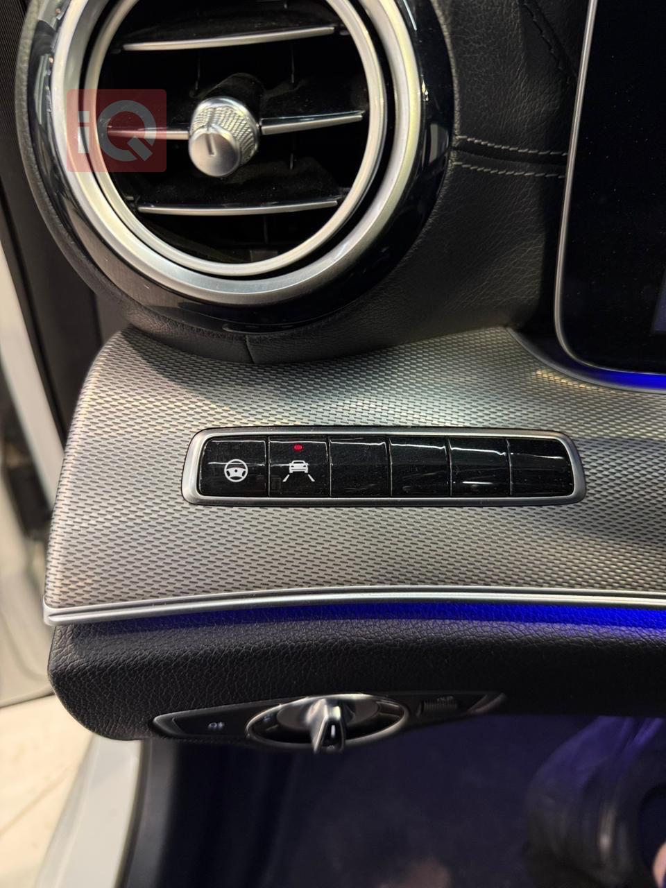 مرسيدس بنز E-Class